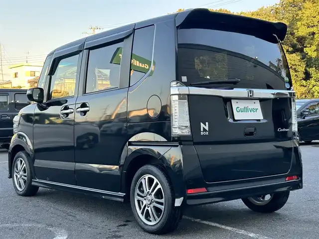 ホンダ Ｎ ＢＯＸ カスタム G Aパッケージ 大阪府 2014(平26)年 8.4万km スマートブラック SDナビ（ワンセグ/BT/CD/DVD)/両側パワースライドドア/衝突被害軽減システム/横滑り防止装置/純正AW（14inch)/純正フロアマット/純正キセノンライト/フロントフォグランプ/オートライト/ETC/エンジンスタートボタン/スマートキー