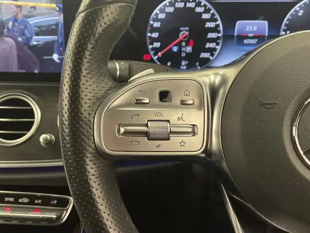 メルセデス・ベンツ Ｅ２２０ｄ アバンギャルド AMGライン 岡山県 2019(平31)年 6.1万km セレナイトグレー エクスクルーシブパッケージ/レザーシート/パワーシート/シートヒーター/HUD/インテリジェントライトシステム/アンビエントライト/ロケイターライティング/オートライト/AHB/レインセンサー/パワートランク/ブルメスタサラウンド/ACC/道路標識アシスト/アクティブブレーキアシスト/アテンションアシスト/レーンチェンジアシスト/BSA/Bluetooth/アップルカープレイ/USB/フルセグTV/PDC/ETC