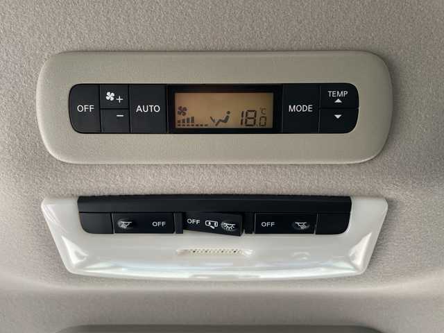 日産 セレナ ハイウェイスター V 富山県 2021(令3)年 4万km マルーンレッド プロパイロット/純正SDナビゲーション/純正フリップダウンモニター/全周囲カメラ/フルセグＴＶ/Blueｔooth・CD・DVD/レーダークルーズコントロール/レーンキープアシスト/衝突軽減ブレーキ/コーナーセンサー/純正アルミホイール/純正フロアマット/デジタルインナーミラー/ドライブレコーダー/ＥＴＣ/保証書・記録簿/取扱説明書