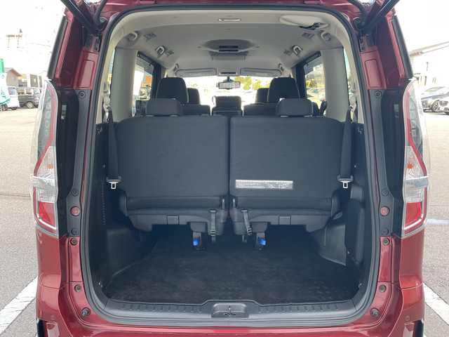 日産 セレナ ハイウェイスター V 富山県 2021(令3)年 4万km マルーンレッド プロパイロット/純正SDナビゲーション/純正フリップダウンモニター/全周囲カメラ/フルセグＴＶ/Blueｔooth・CD・DVD/レーダークルーズコントロール/レーンキープアシスト/衝突軽減ブレーキ/コーナーセンサー/純正アルミホイール/純正フロアマット/デジタルインナーミラー/ドライブレコーダー/ＥＴＣ/保証書・記録簿/取扱説明書