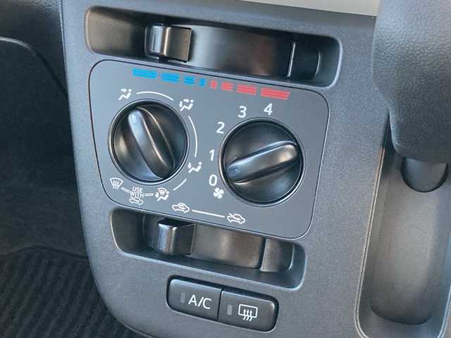 ダイハツ ミラ トコット 愛媛県 2018(平30)年 2.1万km ブラックマイカメタリック オーディオ/・CD/AM/FM/USB/AUX/前方ドライブレコーダー/スマートキー/ISOFIX/スマートアシスト3/・衝突軽減ブレーキ/・衝突警報機能/・車線逸脱警報/・誤発進抑制機能（前後）/・先行車発進お知らせ/・オートハイビーム/コーナーセンサー/LEDヘッドライト/アイドリングストップ/取扱説明書