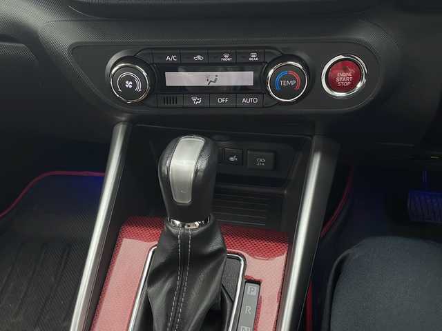 トヨタ ライズ Z 秋田県 2020(令2)年 6.6万km ファイアークォーツレッドM ワンオーナー/純正メモリーナビ/　CD/DVD/SD/　Bluetooth/フルセグTV/全方位カメラ/ETC/衝突軽減ブレーキ/レーダークルーズコントロール/ドライブレコーダー/LEDヘッドライト/アイドリングストップ/プッシュスタート/アイドリングストップ