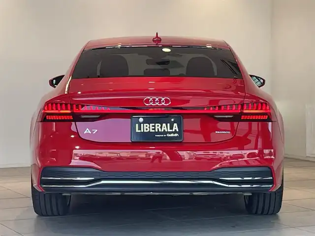 アウディ Ａ７ SB 55TFSIクワトロSライ 愛知県 2019(令1)年 6.6万km ブリリアントレッド レザーシート　/バーチャルコクピット　/マトリクスＬＥＤ　/シートヒーター/ＭＭＩナビゲーション　/Ｂｌｕｅｔｏｏｔｈ　/ＡｐｐｌｅＣａｒＰｌａｙ　/ＡｎｄｒｏｉｄＡｕｔｏ　/３６０度カメラ　/ＥＴＣ２．０　/ＡＣＣ/LKA/BSM/パーキングセンサー/ウィンカーミラー/プッシュスタート/アイドリングストップ