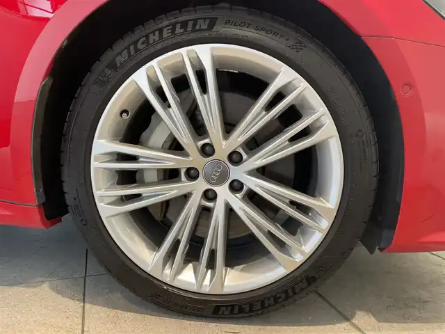 アウディ Ａ７ SB 55TFSIクワトロSライ 愛知県 2019(令1)年 6.6万km ブリリアントレッド レザーシート　/バーチャルコクピット　/マトリクスＬＥＤ　/シートヒーター/ＭＭＩナビゲーション　/Ｂｌｕｅｔｏｏｔｈ　/ＡｐｐｌｅＣａｒＰｌａｙ　/ＡｎｄｒｏｉｄＡｕｔｏ　/３６０度カメラ　/ＥＴＣ２．０　/ＡＣＣ/LKA/BSM/パーキングセンサー/ウィンカーミラー/プッシュスタート/アイドリングストップ