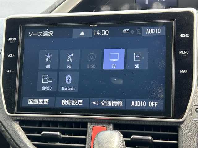 トヨタ ヴォクシー ZS 煌Ⅱ 広島県 2020(令2)年 3.9万km ブラック ワンオーナー/純正ナビ　NSZN-Z68T/　「CD/DVD/フルセグTV/Bluetooth」/バックカメラ/前後ドライブレコーダー/ETC/クルーズコントロール/両側パワースライドドア/衝突被害軽減システム/フリップダウンモニター/前後コーナーセンサー/フォグランプ/LEDヘッドライト/デジタルインナーミラー/オートライト/オートマチックハイビーム/プッシュスタート/純正フロアマット/純正16インチホール/保証書/取扱説明書
