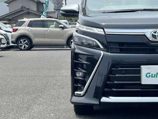 トヨタ ヴォクシー ZS 煌Ⅱ 広島県 2020(令2)年 3.9万km ブラック ワンオーナー/純正ナビ　NSZN-Z68T/　「CD/DVD/フルセグTV/Bluetooth」/バックカメラ/前後ドライブレコーダー/ETC/クルーズコントロール/両側パワースライドドア/衝突被害軽減システム/フリップダウンモニター/前後コーナーセンサー/フォグランプ/LEDヘッドライト/デジタルインナーミラー/オートライト/オートマチックハイビーム/プッシュスタート/純正フロアマット/純正16インチホール/保証書/取扱説明書