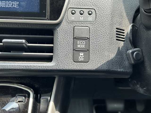 トヨタ ヴォクシー ZS 煌Ⅱ 広島県 2020(令2)年 3.9万km ブラック ワンオーナー/純正ナビ　NSZN-Z68T/　「CD/DVD/フルセグTV/Bluetooth」/バックカメラ/前後ドライブレコーダー/ETC/クルーズコントロール/両側パワースライドドア/衝突被害軽減システム/フリップダウンモニター/前後コーナーセンサー/フォグランプ/LEDヘッドライト/デジタルインナーミラー/オートライト/オートマチックハイビーム/プッシュスタート/純正フロアマット/純正16インチホール/保証書/取扱説明書