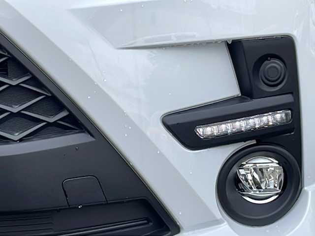 トヨタ ライズ Z 京都府 2023(令5)年 0.3万km シャイニングホワイトパール 純正9インチディスプレイオーディオ/・フルセグTV/BTオーディオ/FM/AM/バックカメラ/アラウンドビューモニター/ブラインドスポットモニター/社外デジタルインナーミラー/前席シートヒーター/ステアリングスイッチ/コーナーセンサー/前後ドラレコ/レーダークルーズコントロール/ETC2.0/アイドリングストップ/プッシュスタート/車載スペアタイヤ/MT付AT/純正フロアマット/保証書＆取説/スマートスペアキー