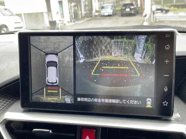 トヨタ ライズ Z 京都府 2023(令5)年 0.3万km シャイニングホワイトパール 純正9インチディスプレイオーディオ/・フルセグTV/BTオーディオ/FM/AM/バックカメラ/アラウンドビューモニター/ブラインドスポットモニター/社外デジタルインナーミラー/前席シートヒーター/ステアリングスイッチ/コーナーセンサー/前後ドラレコ/レーダークルーズコントロール/ETC2.0/アイドリングストップ/プッシュスタート/車載スペアタイヤ/MT付AT/純正フロアマット/保証書＆取説/スマートスペアキー