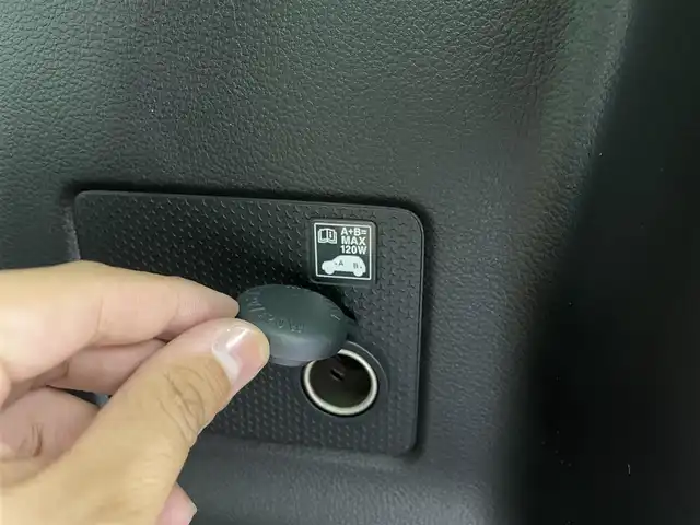 スズキ ハスラー Jスタイル 群馬県 2022(令4)年 2.3万km デニムブルー ガンメタリック 2トーン デュアルカメラブレーキサポート　純正オーディオ　ＬＥＤライト　ハイビームアシスト　シートヒーター　純正１５インチＡＷ　ステアリングリモコン　プッシュスタート　スマートキー　純正フロアマット　禁煙車