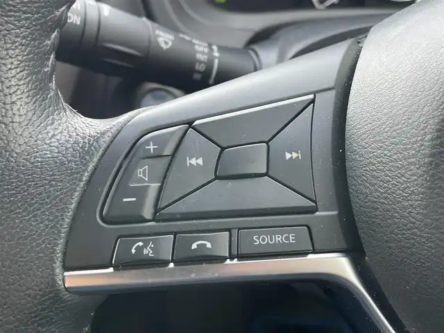 日産 ノート e－パワー メダリスト FOUR 福島県 2019(令1)年 1.2万km ブリリアントホワイトパール 純正ナビゲーション/型番：MM318D-W/【CD/DVD/SD/BT/TV】/アラウンドビューモニター/ドライブレコーダー/ETC/デジタルインナーミラー/クルーズコントロール/レーンキープアシスト/衝突被害軽減ブレーキ/アイドリングストップ/LEDオートライト/純正フロアマット/純正ドアバイザー