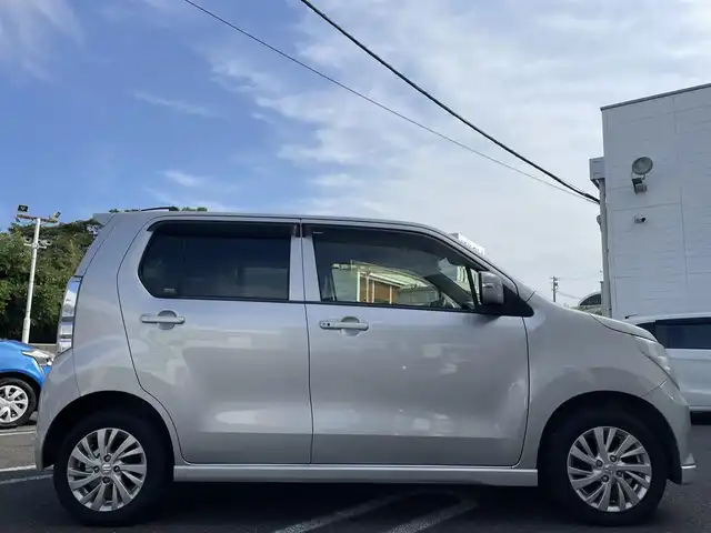 スズキ ワゴンＲ FZ 長崎県 2014(平26)年 5.5万km シルキーシルバーメタリック ワンオーナー/純正オーディオ/・AM・FM/CD/AUX/プッシュスタート/ステアリングスイッチ/D席シートヒーター/衝突軽減ブレーキ/アイドリングストップ/電動格納ウィンカーミラー/フロアマット/ドアバイザー/保証書/取扱説明書/スペアキー