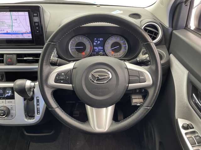 ダイハツ キャスト アクティバ G ターボ SAⅡ 千葉県 2017(平29)年 6.4万km パールホワイトⅢ 衝突軽減ブレーキ/レーンキープアシスト/純正メモリナビ/（フルセグ/Bluetooth/CD/DVD/FM/AM/HDMI）/バックカメラ/アイドリングストップ/ETC/ドライブレコーダー（前のみ）/スマートキー/LEDヘッドライト/フォグライト/純正フロアマット/電動格納ミラー/純正サイドバイザー