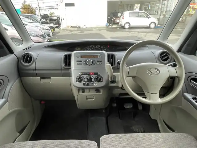 ダイハツ タント L 宮城県 2011(平23)年 6万km ブライトシルバーメタリック 純正オーディオ/（ＦＭ／ＡＭ／ＣＤ）　/片側スライドドア　/ベンチシート　/ヘッドライトレベライザー　/電動格納ミラー　/スタッドレスタイヤ社外ＡＷ/（１５５／６５Ｒ１４／７ｍｍ）