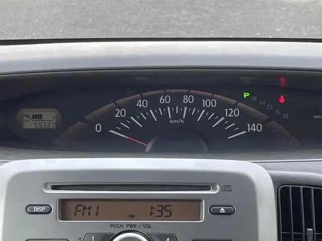 ダイハツ タント L 宮城県 2011(平23)年 6万km ブライトシルバーメタリック 純正オーディオ/（ＦＭ／ＡＭ／ＣＤ）　/片側スライドドア　/ベンチシート　/ヘッドライトレベライザー　/電動格納ミラー　/スタッドレスタイヤ社外ＡＷ/（１５５／６５Ｒ１４／７ｍｍ）