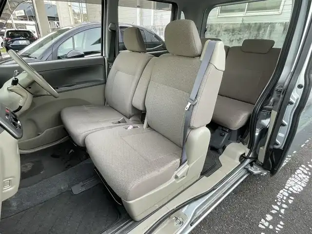 ダイハツ タント L 宮城県 2011(平23)年 6万km ブライトシルバーメタリック 純正オーディオ/（ＦＭ／ＡＭ／ＣＤ）　/片側スライドドア　/ベンチシート　/ヘッドライトレベライザー　/電動格納ミラー　/スタッドレスタイヤ社外ＡＷ/（１５５／６５Ｒ１４／７ｍｍ）