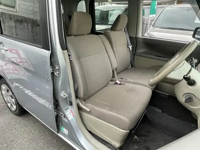 ダイハツ タント L 宮城県 2011(平23)年 6万km ブライトシルバーメタリック 純正オーディオ/（ＦＭ／ＡＭ／ＣＤ）　/片側スライドドア　/ベンチシート　/ヘッドライトレベライザー　/電動格納ミラー　/スタッドレスタイヤ社外ＡＷ/（１５５／６５Ｒ１４／７ｍｍ）
