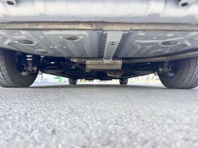 トヨタ ヴォクシー ZS 煌Ⅱ 宮城県 2019(令1)年 8.8万km ホワイトパールクリスタルシャイン セーフティセンス/・プリクラッシュセーフティ/・レーンディパーチャーアラート/・オートマチックハイビーム/KENWOOD9インチナビ/【CD・DVD・SD・BT】/フルセグテレビ/バックカメラ/ETC/両側パワースライドドア/デュアルエアコン/本革巻きステアリング/クルーズコントロール/UVカットガラス/リアサンシェード/折りたたみテーブル/LEDヘッドライト/LEDフォグランプ/ドアバイザー/メッキウインカーミラー/折りたたみテーブル/プッシュスタート/社外15インチAW/Wエアバッグ