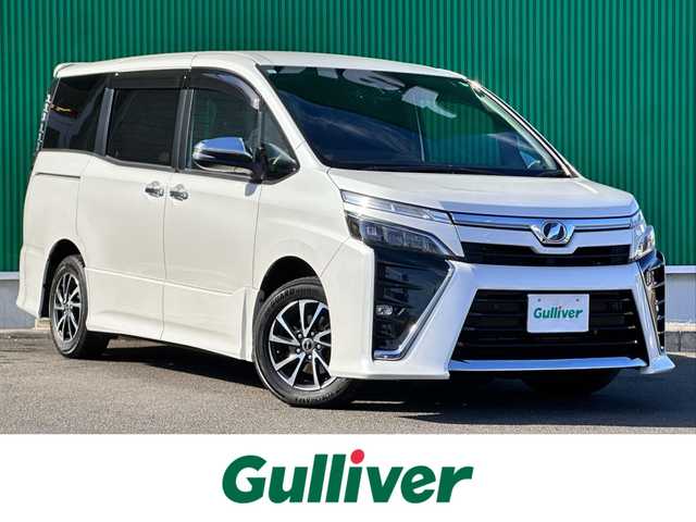 トヨタ ヴォクシー ZS 煌Ⅱ 宮城県 2019(令1)年 8.8万km ホワイトパールクリスタルシャイン セーフティセンス/・プリクラッシュセーフティ/・レーンディパーチャーアラート/・オートマチックハイビーム/KENWOOD9インチナビ/【CD・DVD・SD・BT】/フルセグテレビ/バックカメラ/ETC/両側パワースライドドア/デュアルエアコン/本革巻きステアリング/クルーズコントロール/UVカットガラス/リアサンシェード/折りたたみテーブル/LEDヘッドライト/LEDフォグランプ/ドアバイザー/メッキウインカーミラー/折りたたみテーブル/プッシュスタート/社外15インチAW/Wエアバッグ
