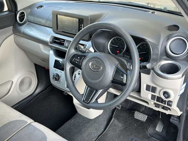 ダイハツ キャスト スタイル X 静岡県 2018(平30)年 7.5万km ブラックマイカメタリック 社外ナビ/・CD/DVD/USB/Bluetooth/SD/ipod/主要装備/・ＥＴＣ　/・ステアリングリモコン　/・アイドリングストップ　/・プッシュスタート　/・パワーステアリング　/・スマートキー　/・パワーウィンド　/・純正アルミキャップ　/・オートライト　/・横滑り防止　/・盗難防止装置　/・ハロゲンヘッドライト