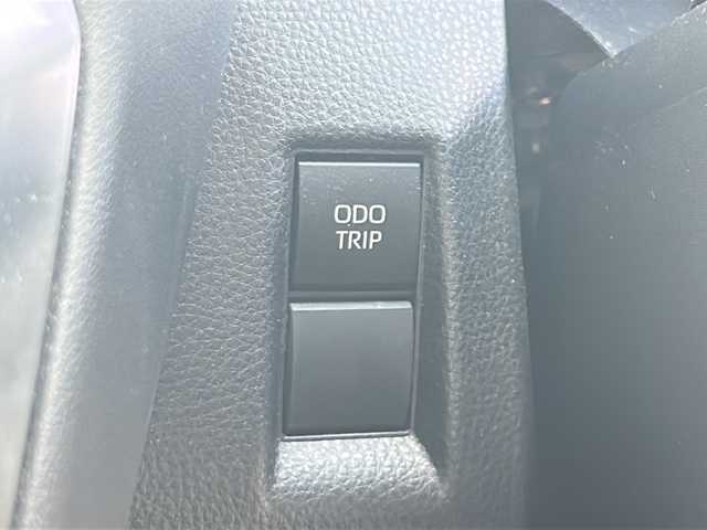 トヨタ ハリアー Z レザーパッケージ 香川県 2023(令5)年 3.1万km 白 T-Connect SDナビ＋JBLプレミアムサウンドシステム（フルセグTV/BT)/アラウンドビューモニター/ヘッドアップディスプレイ/ブラインドスポットモニター/デジタルインナーミラー/ステアリングヒーター/モデリスタ（フロント，サイド，リア）/ガラスルーフ/電動リアゲート/パワーシート/シートヒーター/コーナーセンサー/シートメモリー/ビルトインETC2.0/LEDヘッドライト