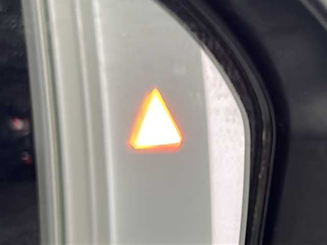 三菱 アウトランダー ＰＨＥＶ P 宮城県 2022(令4)年 6.2万km ホワイトダイヤモンド 禁煙車/BOSEサウンドスピーカー/マルチビューモニター/マイパイロット/三菱e-Assist/・衝突軽減ブレーキ/・車線逸脱警報/・ブラインドスポットモニター/・リアクロストラフィックアラート/・オートハイビーム/・ヘッドアップディスプレイ/純正ナビ/・BT.USB.スマホ連携/フルセグTV/レザーシート/・前席パワーシート（D席メモリー付）/・シートヒーター（1/2列目）/パワーバックドア/ビルトインETC2.0/パドルシフト/ステアリングヒーター/ステアリングスイッチ/横滑り防止装置/AC1500W充電/LEDヘッドライト/LEDフォグランプ/プッシュスタート/スマートキー/純正20インチアルミホイール/純正フロアマット