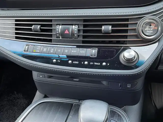 レクサス ＬＳ 500 バージョンL 神奈川県 2021(令3)年 2.3万km マンガンラスター サンルーフ/黒革シート/純正メモリーナビ・地デジTV/全方位カメラ/デジタルインナーミラー/HUD/全席パワーシート/シートヒーター/エアシート/前席マッサージ機能/純正20インチAW/純正エアサス/LEDヘッドライト/全ドアイージークローザー/電動トランク/レクサスセーフティシステム+/レーダークルーズコントロール/PCS/LTA/BSM/PKSA/PKSB/RSA/コーナーセンサー/オートハイビーム/純正CD/DVD/SD/MSV/USB/BT/Miracast/ビルトインETC2.0/前後ドライブレコーダー/パドルシフト/プッシュスタート/スマートキー