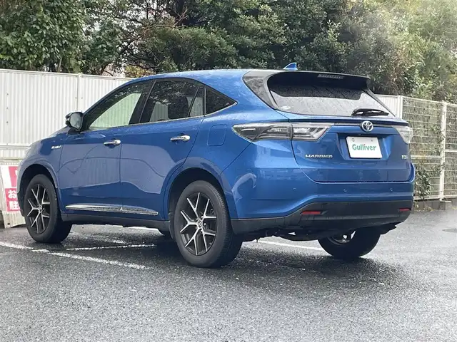 トヨタ ハリアー ハイブリッド 茨城県 2016(平28)年 2.5万km コバルトブルーメタリック 純正ナビ/フルセグＴＶ/アラウンドビューモニター/クルーズコントロール/ビルトインＥＴＣ/パワーバックドア/前席パワーシート/メモリシート/前席シートヒーター/コーナーセンサー/衝突被害軽減ブレーキ/レーンキープアシスト