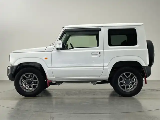 スズキ ジムニー XC 愛知県 2020(令2)年 4.1万km ピュアホワイトP 社外ナビ　シートヒーター　バックカメラ　禁煙　ＴＶ　ＤＶＤ再生　ドラレコ　ＥＴＣ　追従クルコン　衝突軽減　車線逸脱　ＬＥＤオートライト　フォグランプ　ミラーヒーター　純正フロアマット　プッシュスタート　スマートキー　デュアルセンサーブレーキサポート　純正アルミ　Bluetooth　純正マッドフラップ