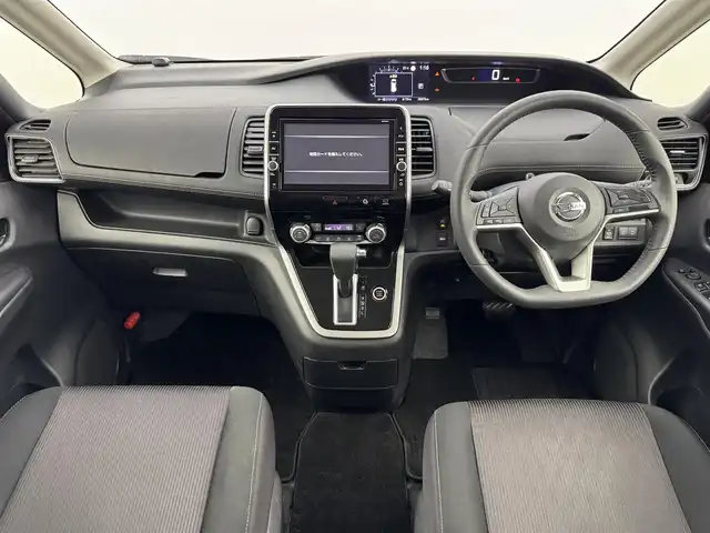 日産 セレナ ハイウェイスターVセレクションⅡ 福岡県 2019(平31)年 5.9万km ダイヤモンドブラック 純正９型ナビ　/全方位カメラ　/ＥＴＣ　/前方ドラレコ　/クルーズコントロール　/コーナーセンサー　/エマージェンシーブレーキ　/レーンキープ　/パーキングアシスト　/両側電動スライドドア　/純正１６インチＡＷ　/ＬＥＤヘッドライト