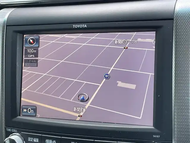 トヨタ ヴェルファイア 2．4Z Gエディション 道央・札幌 2012(平24)年 5.8万km ホワイトパールクリスタルシャイン ４WD/純正ディーラーOPナビ/CD/DVD/BT/フルセグ/横滑り防止装置/クルーズコントロール/クリアランスソナー/バックカメラ/ビルトインETC/ドライブレコーダー/ECOMODE/デフロック/両側パワースライドドア/パワーバックドア/前席/２列目パワーシート/前席シートヒーター/D席メモリーシート/N席/２列目オットマン/レザーシート/革巻きウッドコンビステアリング/ステアリングリモコン/AC100V/自動防眩ミラー/MTモード付AT/nanoe/レーダー探知機/プッシュスタート/スマートキー/HIDヘッドライト/オートライト/フォグランプ/電動格納ミラー/ウィンカーミラー/純正フロアマット/ドアバイザー