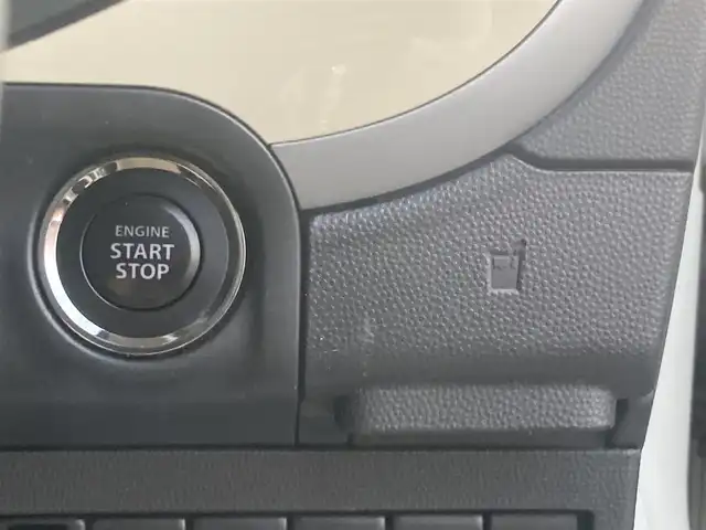 スズキ ラパン G 岡山県 2015(平27)年 6.9万km パールホワイト ETC/エアバック/Bluetooth接続可/プッシュスタート/スマートキー/純正フロアマット/ドアバイザー
