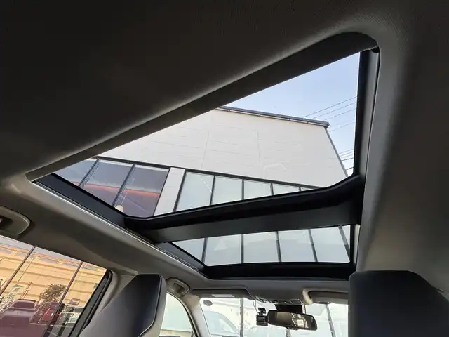 トヨタ ＲＡＶ４ ハイブリッド アドベンチャー 宮城県 2022(令4)年 7万km アッシュグレーメタリック/アーバンカーキ 走行距離：６９６５９ｋｍ/サンルーフ/前後ドライブレコーダー/ETC2.0/D＋N席エアシート/D＋N席シートヒーター/純正アルミホイール/純正フロアマット/パワーリアゲート/BSM/ルーフレール/追従付きクルーズコントロール/シートメモリー/純正ナビ/パーキングアシスト/プリクラッシュ/電格ミラー/ウインカーミラー
