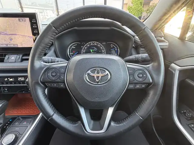 トヨタ ＲＡＶ４ ハイブリッド アドベンチャー 宮城県 2022(令4)年 7万km アッシュグレーメタリック/アーバンカーキ 走行距離：６９６５９ｋｍ/サンルーフ/前後ドライブレコーダー/ETC2.0/D＋N席エアシート/D＋N席シートヒーター/純正アルミホイール/純正フロアマット/パワーリアゲート/BSM/ルーフレール/追従付きクルーズコントロール/シートメモリー/純正ナビ/パーキングアシスト/プリクラッシュ/電格ミラー/ウインカーミラー