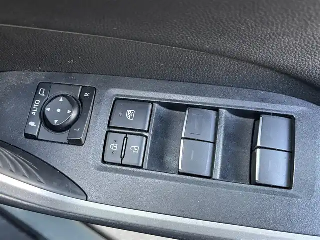 トヨタ ＲＡＶ４ ハイブリッド アドベンチャー 宮城県 2022(令4)年 7万km アッシュグレーメタリック/アーバンカーキ 走行距離：６９６５９ｋｍ/サンルーフ/前後ドライブレコーダー/ETC2.0/D＋N席エアシート/D＋N席シートヒーター/純正アルミホイール/純正フロアマット/パワーリアゲート/BSM/ルーフレール/追従付きクルーズコントロール/シートメモリー/純正ナビ/パーキングアシスト/プリクラッシュ/電格ミラー/ウインカーミラー
