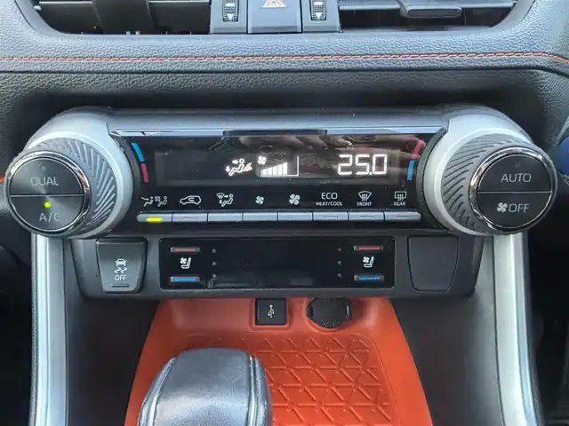 トヨタ ＲＡＶ４ ハイブリッド アドベンチャー 宮城県 2022(令4)年 7万km アッシュグレーメタリック/アーバンカーキ 走行距離：６９６５９ｋｍ/サンルーフ/前後ドライブレコーダー/ETC2.0/D＋N席エアシート/D＋N席シートヒーター/純正アルミホイール/純正フロアマット/パワーリアゲート/BSM/ルーフレール/追従付きクルーズコントロール/シートメモリー/純正ナビ/パーキングアシスト/プリクラッシュ/電格ミラー/ウインカーミラー