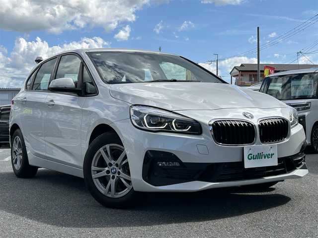 ＢＭＷ ２１８ｄ アクティブツアラー 奈良県 2018(平30)年 0.8万km ミネラルホワイト 純正メーカーナビ/BT/DVD/CD/USB//フルフラットシート/ドライブレコーダー(フロント)/オートライト(LED)/コーナーセンサー/MTモード付AT/保証書・取説付き