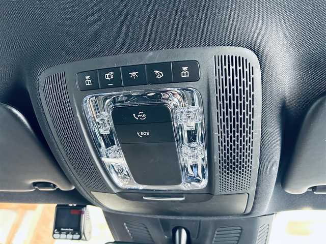 メルセデス・ベンツ ＧＬＢ２００ｄ AMGライン 大阪府 2020(令2)年 5.2万km マウンテングレー レーダーセーフティ/ハーフレザー/メモリ付きパワーシート/シートヒーター/純正ナビ/TV/360度カメラ/ACC/ブラインドスポット/純正19インチAW/LEDヘッドライト/アンビエントライト/ワイヤレス充電