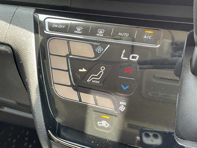 日産 ルークス HWS Gターボ プロパイロットED 岐阜県 2020(令2)年 11.5万km ブラック (株)IDOMが運営する【じしゃロン多治見店】の自社ローン対象車両になります。こちらは現金ご利用時の価格です。/自社ローンご希望の方は別途その旨お申付け下さい。/禁煙車/プロパイロット/純正ＳＤナビ/アラウンドビューモニター/Ｂｌｕｅｔｏｏｔｈ接続/フルセグテレビ/両側パワースライドドア/ＬＥＤヘッドライト/ＥＴＣ/コーナーセンサー/ドライブレコーダー