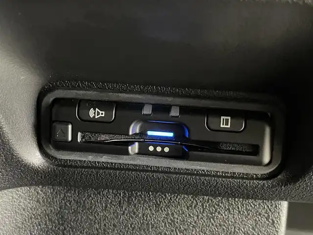 ホンダ Ｎ ＢＯＸ カスタム ターボ コーディネートS 群馬県 2024(令6)年 0.8万km グレー 禁煙車　純正ナビ　ＢＴ　フルセグ　バックカメラ　追従クルーズコントロール　衝突軽減システム　両側パワースライドドア　レーンキープアシスト　ドライブレコーダー　ＥＴＣ　シートヒーター　ＬＥＤヘッドライト