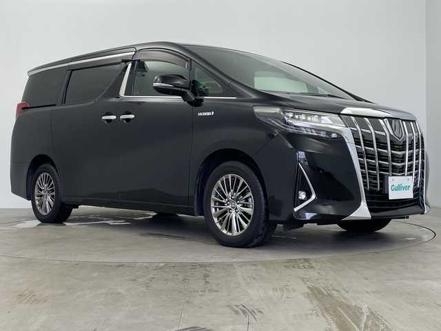 トヨタ アルファードハイブリット エグゼクティブ ラウンジ 鹿児島県 2019(令1)年 3.5万km ブラック ・両側パワースライドドア/・パワーバックドア/・１５００Ｗコンセント/・ＪＢＬプレミアムサウンドシステム/（ＣＤ/ＤＶＤ/ＢＤ/フルセグ）/・純正フリップダウンモニター/・１２．１インチリアエンターテイメントシステム/・クリアランスソナー/・デジタルインナーミラー////トヨタセーフティセンス////・レーダークルーズコントロール/・プリクラッシュセーフティ/・ブラインドスポットモニター/・レーントレーシングアシスト/・パーキングサポートブレーキ/・リアクロストラフィックアラート/・ロードサインアシスト/・先行車発進通知/・黒革シート/・Ｄ席メモリーシート/・Ｎ席オットマン/・前席パワーシート/エアシート/シートヒーター/・２列目エグゼクティブラウンジシート/パワーシート/エアシート/シートヒーター/オットマン/・純正１７インチアルミ/・ブレーキホールド/・３眼ＬＥＤヘッドライト/オートライト/・オートワイパー/・前後ドライブレコーダー/・スペアキー×１