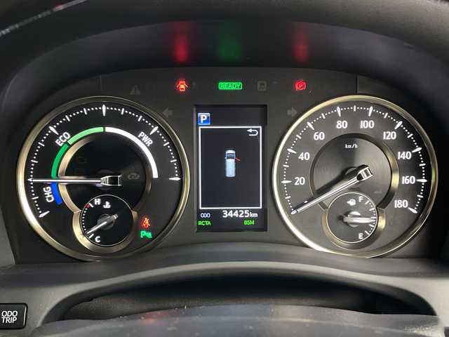 トヨタ アルファードハイブリット エグゼクティブ ラウンジ 鹿児島県 2019(令1)年 3.5万km ブラック ・両側パワースライドドア/・パワーバックドア/・１５００Ｗコンセント/・ＪＢＬプレミアムサウンドシステム/（ＣＤ/ＤＶＤ/ＢＤ/フルセグ）/・純正フリップダウンモニター/・１２．１インチリアエンターテイメントシステム/・クリアランスソナー/・デジタルインナーミラー////トヨタセーフティセンス////・レーダークルーズコントロール/・プリクラッシュセーフティ/・ブラインドスポットモニター/・レーントレーシングアシスト/・パーキングサポートブレーキ/・リアクロストラフィックアラート/・ロードサインアシスト/・先行車発進通知/・黒革シート/・Ｄ席メモリーシート/・Ｎ席オットマン/・前席パワーシート/エアシート/シートヒーター/・２列目エグゼクティブラウンジシート/パワーシート/エアシート/シートヒーター/オットマン/・純正１７インチアルミ/・ブレーキホールド/・３眼ＬＥＤヘッドライト/オートライト/・オートワイパー/・前後ドライブレコーダー/・スペアキー×１