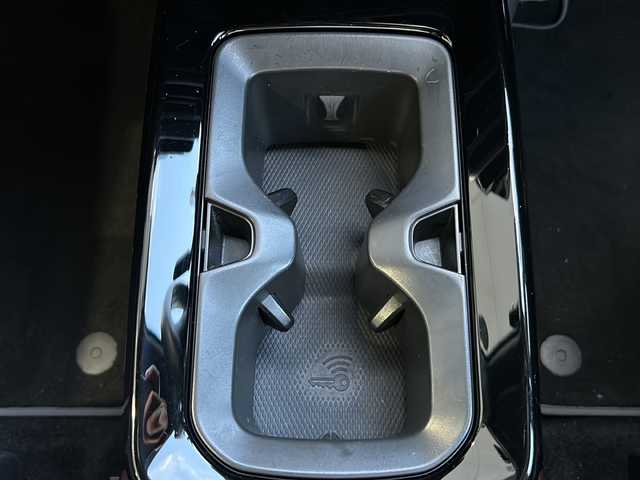 フォルクスワーゲン ＶＷ ＩＤ．４ プロ ローンチエディション 鳥取県 2022(令4)年 4.6万km ガンＭ ディーラー車/ムーンストーングレー（LA7C)/スマートキーx２個/パノラマガラスルーフ/マトリックスLEDライト/ハーフレザーシート/リラクゼーションシート/12チャンネルサウンド/アンビエントライト/置くだけ充電/ドライブレコーダー/アダクティブクルーズ/プリクラッシュセーフティ/インテリジェンスソナー/ブラインドスポット/レーンデパーチャー/全方位カメラ/メーカーナビゲーション/Bluetoothオーディオ/３ゾーンエアコン/全席シートヒーター/ハンドルヒーター/前席メモリ付パワーシート/パワーテールゲート/ETCユニット/充電ケーブル積載/保証書・取説