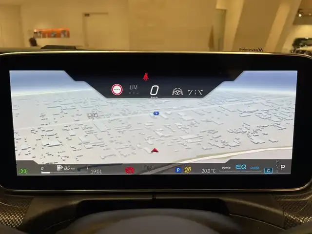 メルセデス・ベンツ Ｍ・ベンツ Ｃ２００ 4マチック AVG AMGライン 道央・札幌 2022(令4)年 2.9万km パール オパリスホワイト/AMGラインパッケージ/　・AMGラインインテリア/　・AMGラインエクステリア/　・スポーツサスペンション/　・スポーツシート/　・18インチAMG５ツインスポークAW/　・ハーフレザーシート/ベーシックパッケージ/　・ヘッドアップディスプレイ/　・MBUXARナビゲーション/パノラミックスライディングルーフ/リアアクスルステアリング/レーダーセーフティパッケージ/360°カメラ/DIGITALライト/アダプティブハイビームアシストプラス/ワイヤレスチャージング/自動開閉トランクリッド