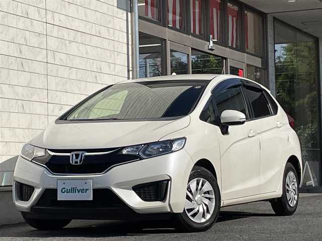 ホンダ フィット 13G Fパッケージ 埼玉県 2017(平29)年 9.1万km プレミアムホワイトパールⅡ ・純正ナビゲーション/・バックカメラ/・ドライブレコーダー/・ETC/・フロアマット/・ドアバイザー/・スマートキー/・スペアキー/・前後タイヤ2022年製（ブリジストン）/・新車保証書/・取扱説明書