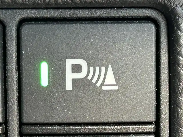 ホンダ ヴェゼル ハイブリッド e:HEV Z 岡山県 2021(令3)年 4.1万km サンドカーキパール 登録時走行距離40180km/純正ナビ/フルセグTV（AM/FM/CD/DVD/Bluetooth）/バックカメラ/ビルトインETC/ドライブレコーダー/パワーバックドア/ホンダセンシング/・ブラインドスポットモニター/・衝突軽減ブレーキ/・アダプティブクルーズコントロール/・クリアランスソナー/・パーキングサポートブレーキ/・標識認識システム/・ヒルディセントコントロール/ハーフレザーシート/D/N席シートヒーター/純正18インチアルミホイール/LEDヘッドライト/スマートキー×2