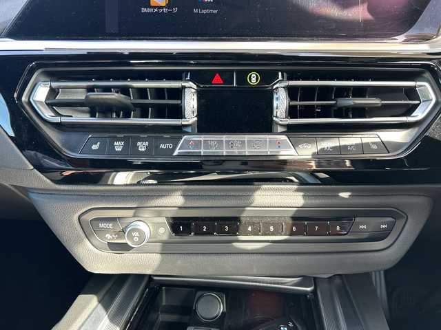 ＢＭＷ Ｚ４ M40i 静岡県 2019(平31)年 1.4万km アルピンホワイトⅢ 純正ナビ/・AM/FM/・Connected Music/・Spotify/・音楽ライブラリ/・USB/・Bluetooth/・Screen Mirroring/主要装備/・追従機能付クルコン/・ドライブレコーダー/・ＥＴＣ/・クリアランスソナー/・パドルシフト/・ワイヤレス充電/・harman/kardon/・電動オープン/・アイドリングストップ/・パーキングアシスト/・電動パーキング/・車線逸脱警告/・ステアリングサポート