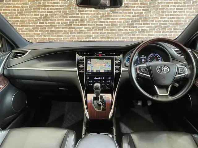 トヨタ ハリアー ハイブリッド プレミアム アドバンスドP 岩手県 2014(平26)年 8.2万km ホワイトパールクリスタルシャイン ４WD/モデリスタエアロ/JBLプレミアムサウンドシステム/ムーンルーフ/TRDハイレスポンスマフラー/パノラミックビューモニター/プリクラッシュセーフティ/レーダークルーズコントロール/レーンアシスト/オートマチックハイビーム/クリアランスソナー/横滑り防止装置/MTモード付きAT/パワーバックドア/純正ナビ/（CD/DVD/BD/フルセグ/USB/Bluetooth）/ステアリングスイッチ/ETC2.0/パワーシート/LEDヘッドライト/純正18インチアルミホイール