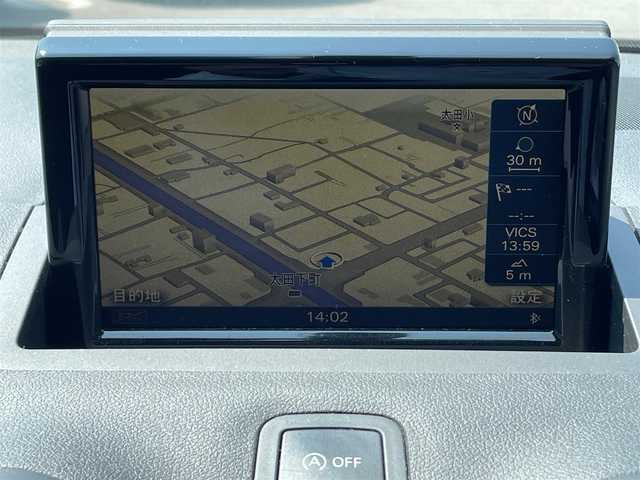 アウディ Ａ１ SB 1．0TFSI 香川県 2018(平30)年 11.1万km グレイシアホワイトメタリック スマートキー2本/保証書/取扱説明書/アイドリングストップ/純正HDDナビ/Bluetoothオーディオ/シートヒーター/純正15インチアルミ/FRコーナーセンサー/ウィンカーミラー/オートライト/革巻きステアリング