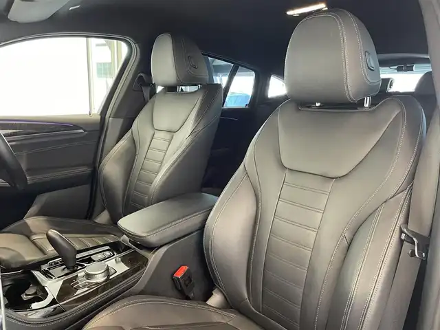 ＢＭＷ Ｘ４ xDrive 30i Mスポーツ 愛知県 2019(令1)年 5.2万km アルピンホワイトⅢ レザーシート　/ＨＵＤ　/純正ナビ　/Ｂｌｕｅｔｏｏｔｈ　/フルセグＴＶ　/ミラーリンク　/インテリジェントセーフ　/ＡＣＣ　/ＬＫＡ　/ＢＳＭ/シートヒーター　/ドライブレコーダー　/ＬＥＤヘッドライト　/ＥＴＣ２．０/パワーバックドア/プッシュスタート/アイドリングストップ/ウィンカーミラー